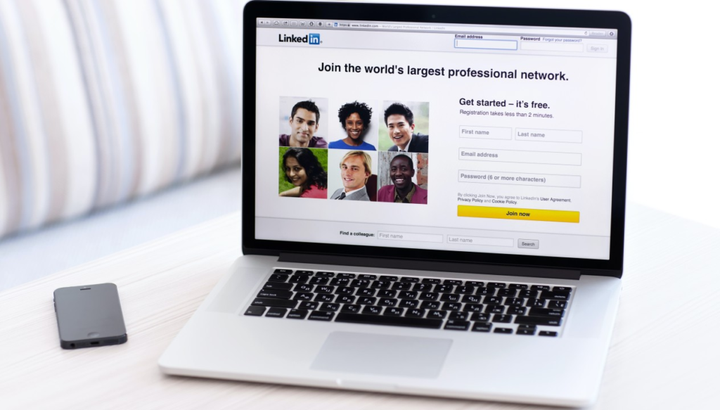 how to write a new job post on linkedin